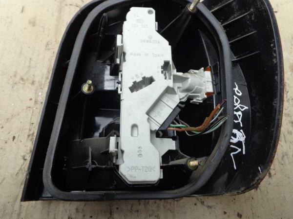 FEU ARRIERE GAUCHE VW - Vue 2